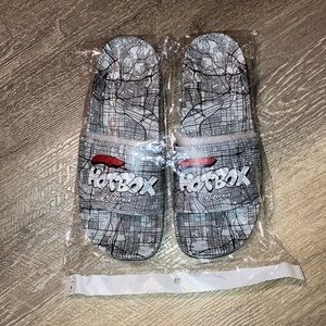 NEW! 🌴 MENS SLIDE SANDALS